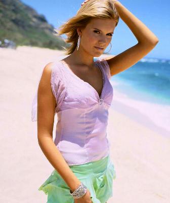Maggie Grace